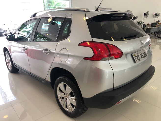 Peugeot 2008 1.6 16V Allure