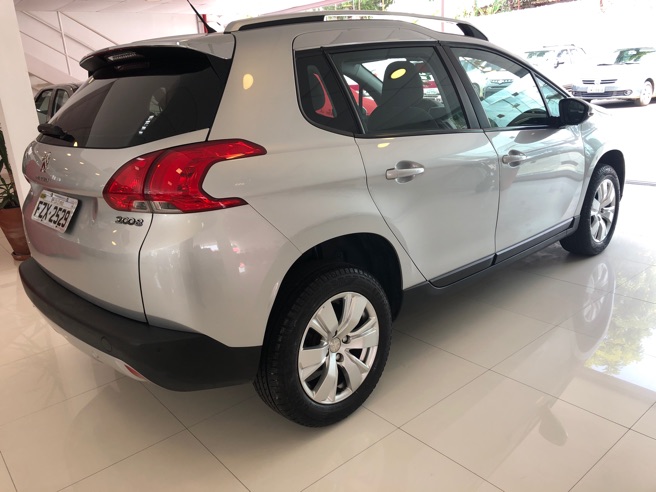 Peugeot 2008 1.6 16V Allure