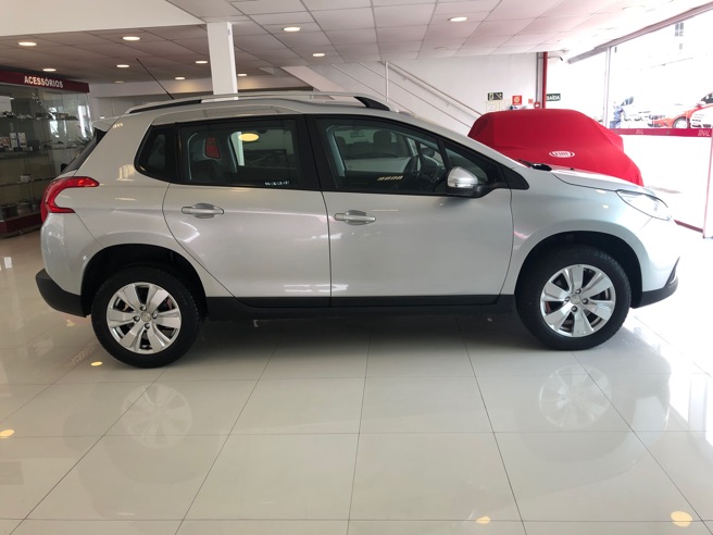 Peugeot 2008 1.6 16V Allure