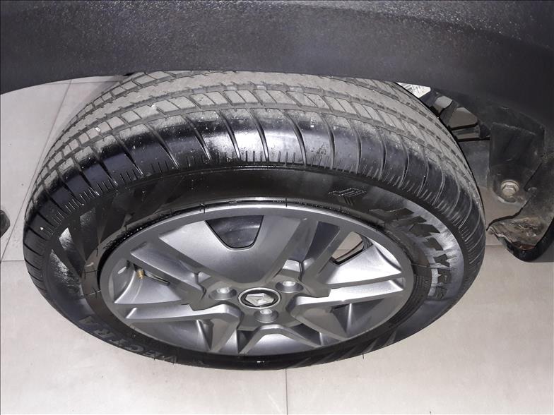 RENAULT KWID 1.0 12V SCE Intense