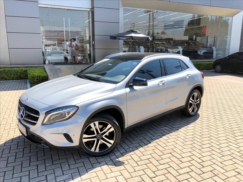 MERCEDES-BENZ GLA 250 2.0 16V Turbo Enduro