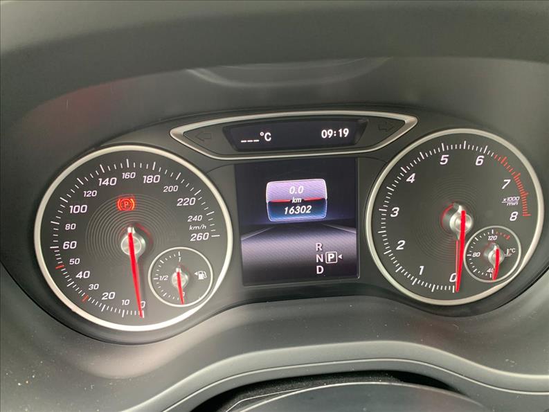 MERCEDES-BENZ B 200 1.6 CGI 7g-dct