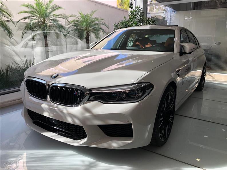 BMW-M5-4.4 V8 TWIN POWER M XDRIVE STEPTRONIC BMW-M5-4.4 V8 TWIN POWER M XDRIVE STEPTRONIC
