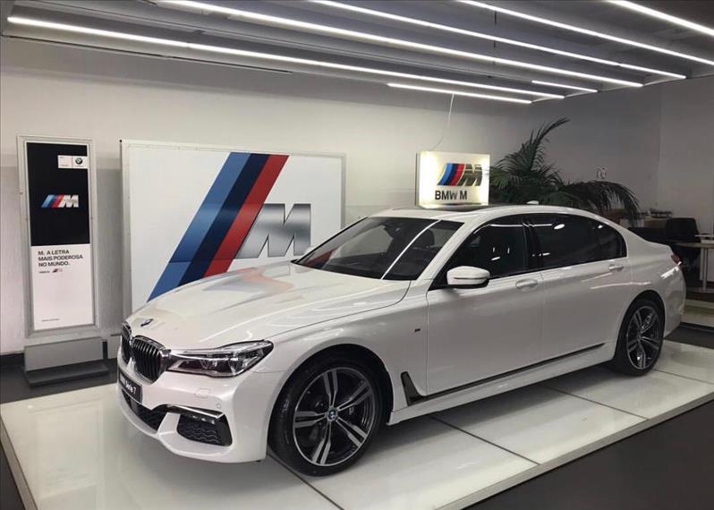 BMW 750LI 4.4 M Sport V8 32V