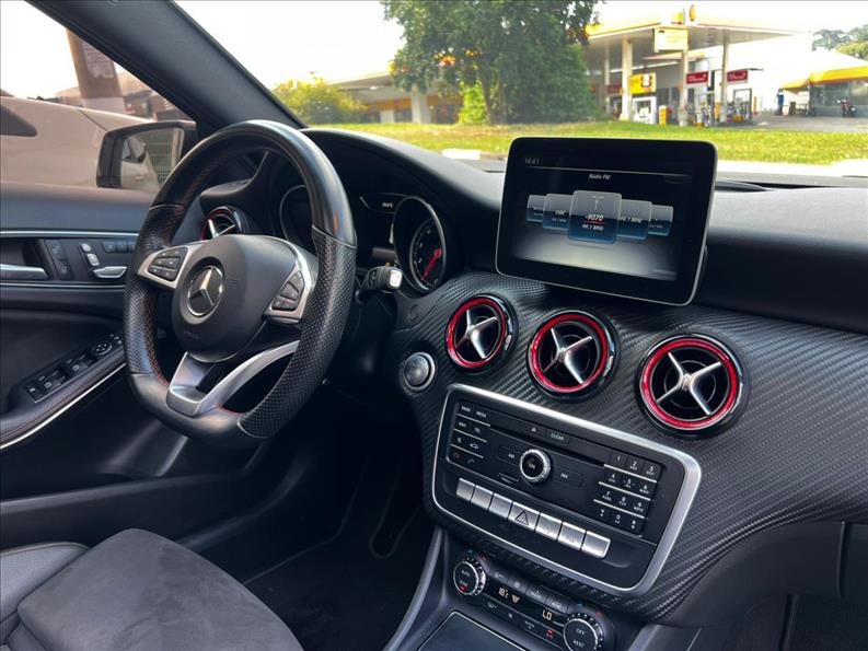 MERCEDES-BENZ  A 250   2.0 Sport Turbo 
