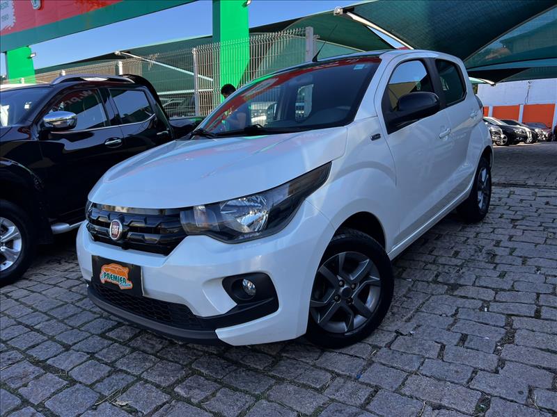 FIAT  MOBI   1.0 Firefly Drive 