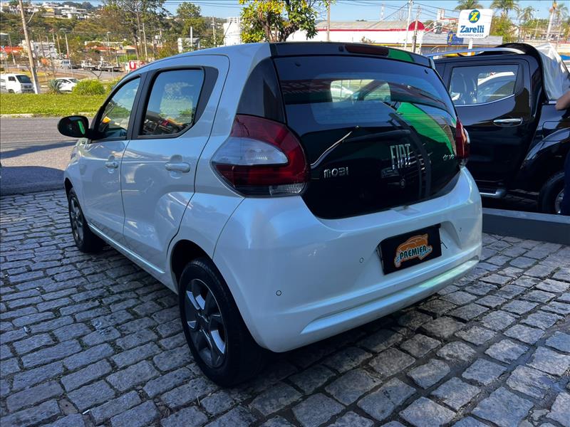 FIAT  MOBI   1.0 Firefly Drive 