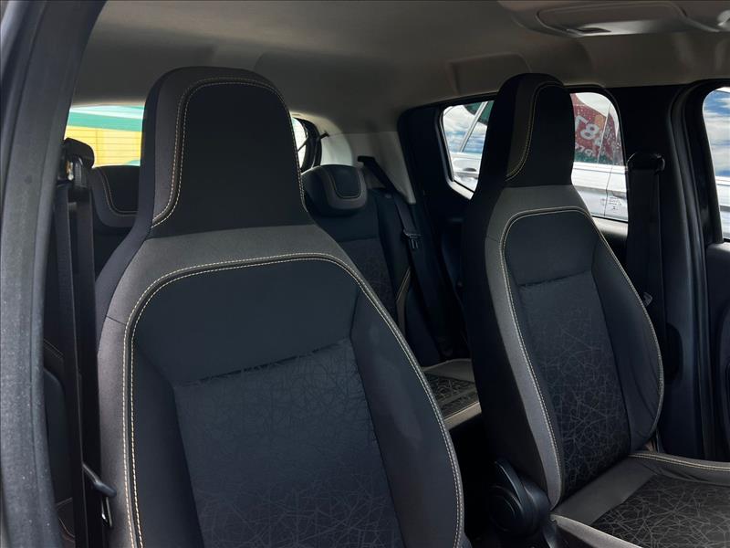 FIAT  MOBI   1.0 EVO Trekking 