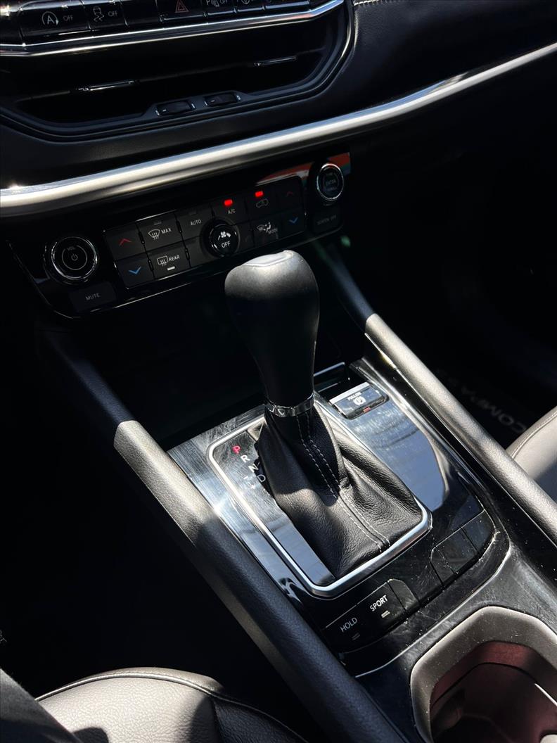 JEEP  COMPASS   1.3 T270 Turbo Longitude 80 Anos 