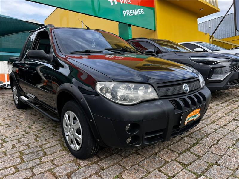 FIAT  STRADA   1.8 MPI Adventure CE 8V 