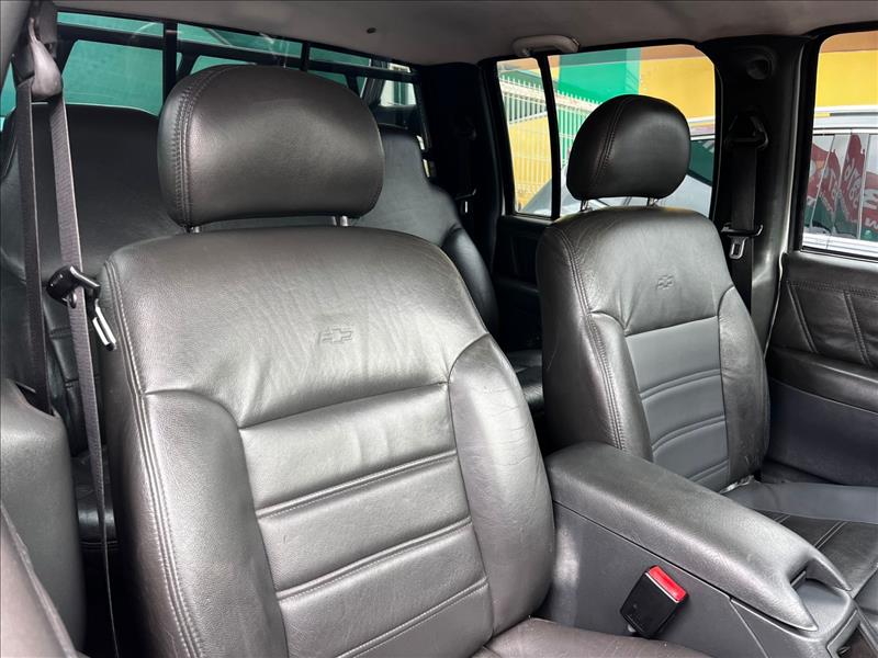 CHEVROLET  S10   2.4 MPFI Advantage 4X2 CD 8V 