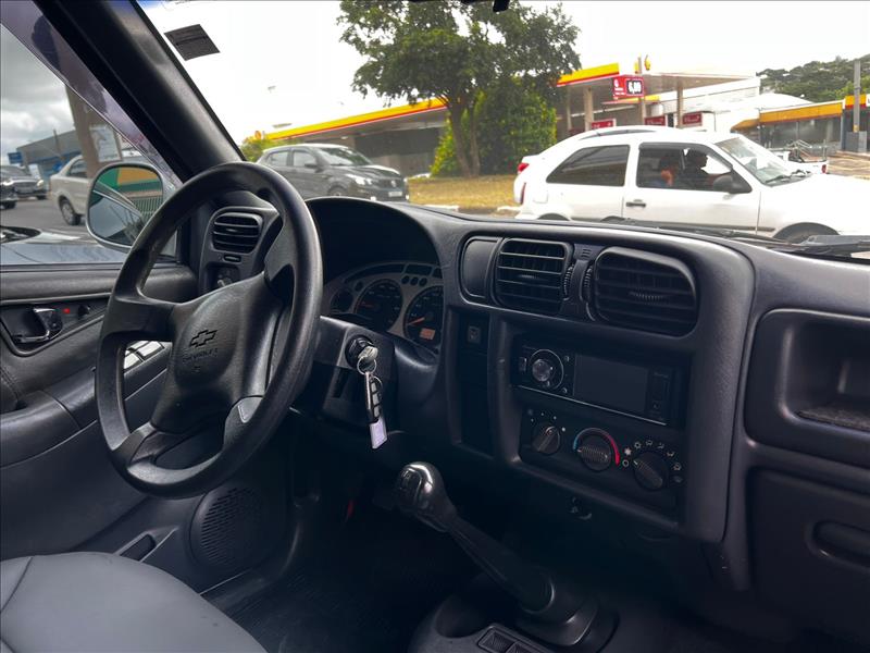 CHEVROLET  S10   2.4 MPFI Advantage 4X2 CD 8V 