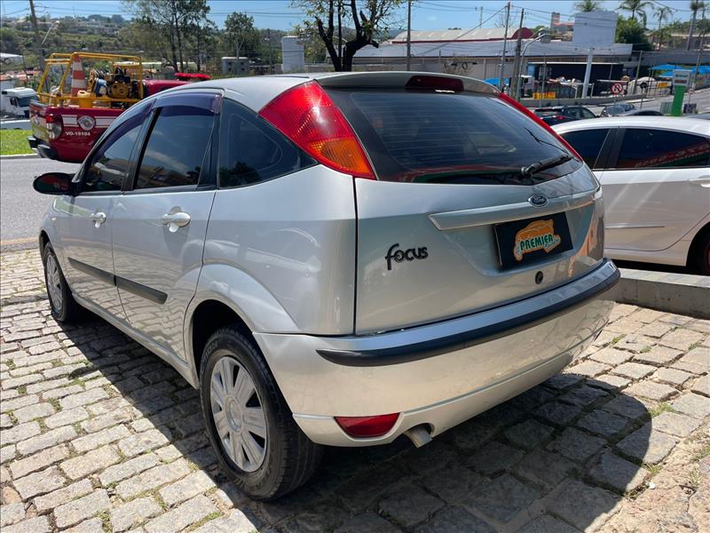 FORD  FOCUS   1.6 GL 8V 