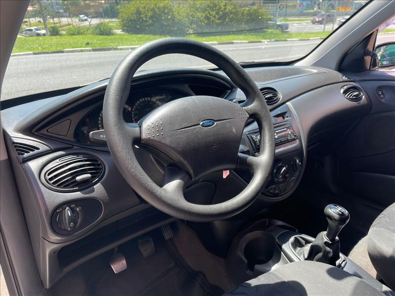 FORD  FOCUS   1.6 GL 8V 