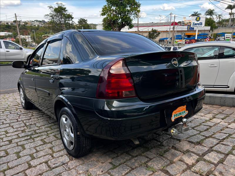 CHEVROLET  CORSA   1.4 MPFI Premium Sedan 8V 
