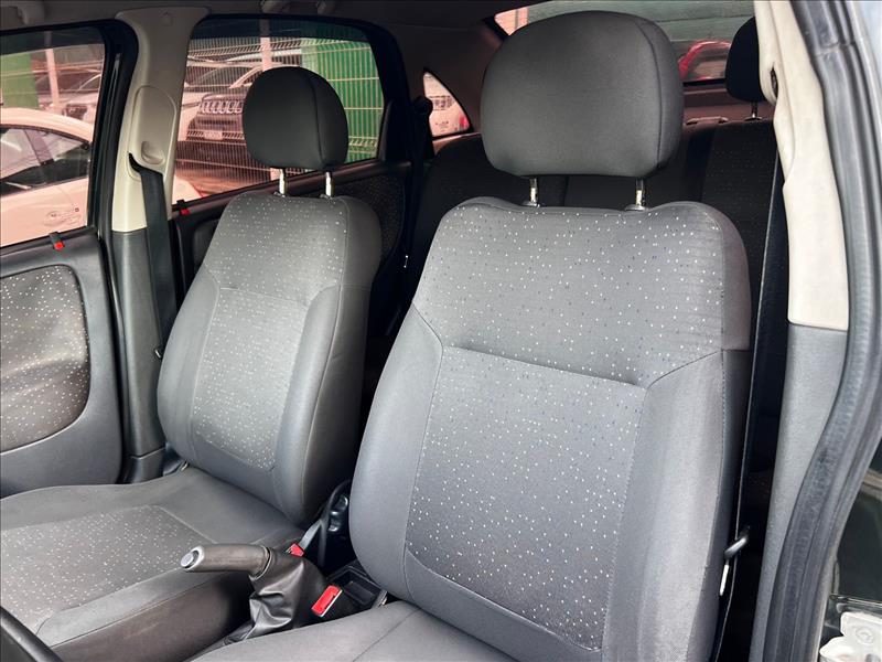 CHEVROLET  CORSA   1.4 MPFI Premium Sedan 8V 