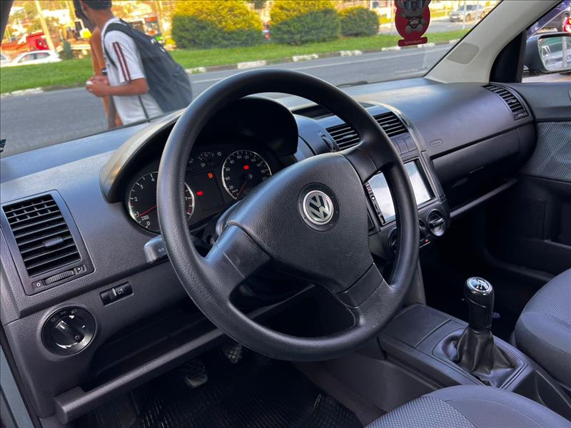 VOLKSWAGEN  POLO SEDAN   1.6 MI 8V 