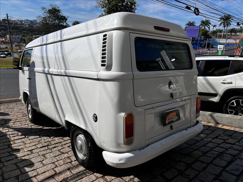 VOLKSWAGEN  KOMBI   1.4 MI Furgão 8V 