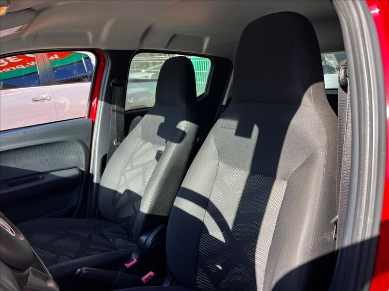 FIAT  MOBI   1.0 8V EVO Like. 
