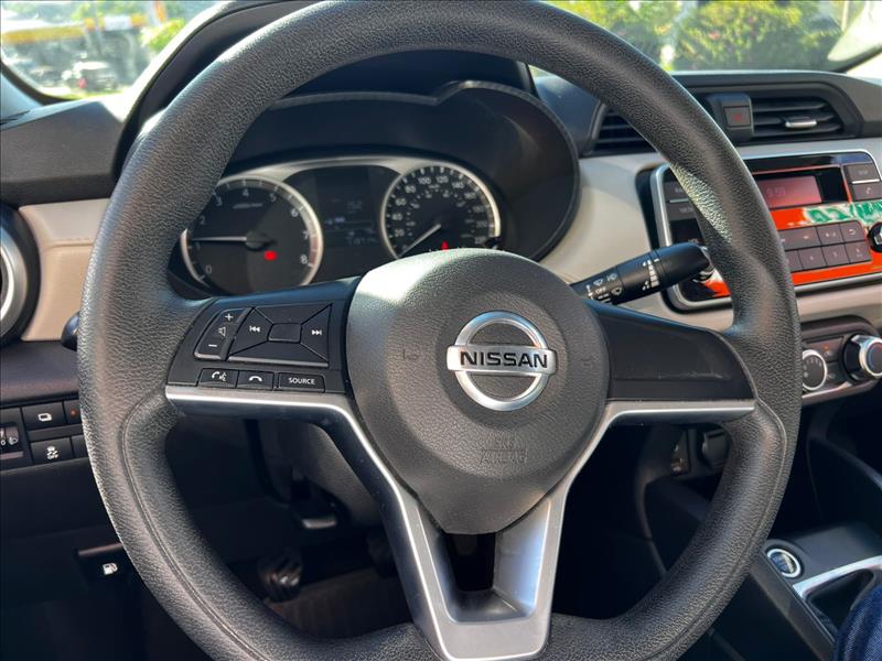 NISSAN  VERSA   1.6 16V Sense 