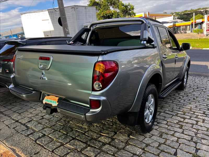 MITSUBISHI  L200 TRITON   3.2 HPE 4X4 CD 16V Turbo Intercooler 