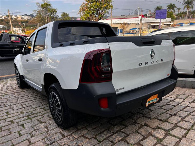 RENAULT  DUSTER OROCH   1.6 16V SCE Express 