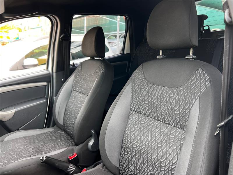 RENAULT  DUSTER OROCH   1.6 16V SCE Express 