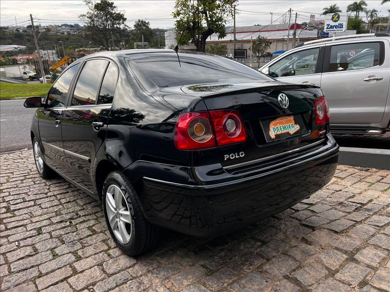 VOLKSWAGEN  POLO SEDAN   1.6 MI Comfortline 8V 