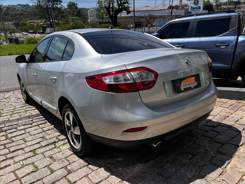 RENAULT  FLUENCE   2.0 Dynamique 16V 