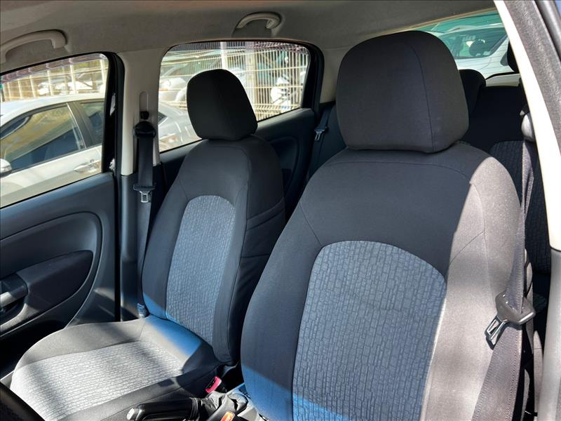 FIAT  PUNTO   1.6 Essence 16V 