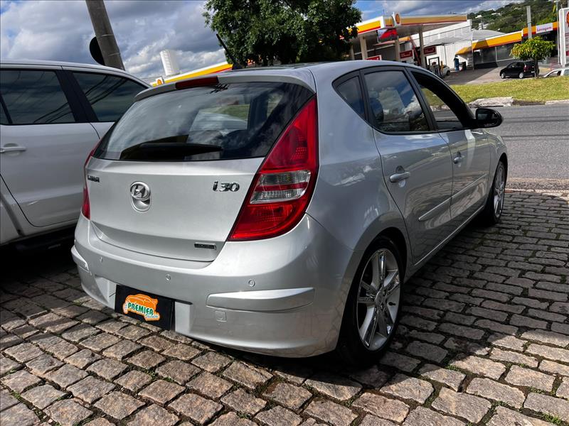 HYUNDAI  I30   2.0 MPFI GLS 16V 