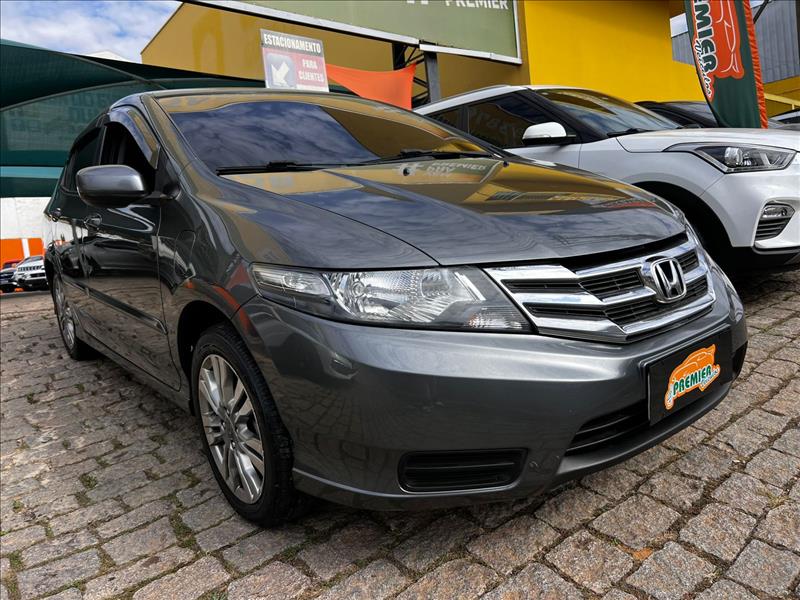 HONDA  CITY   1.5 LX 16V 