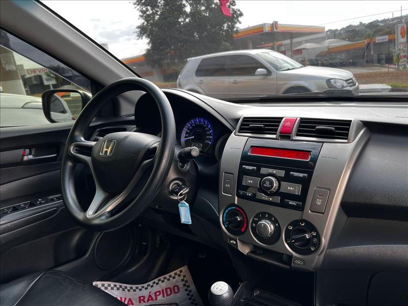 HONDA  CITY   1.5 LX 16V 
