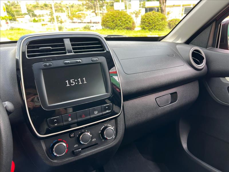 RENAULT  KWID   1.0 12V SCE Intense 