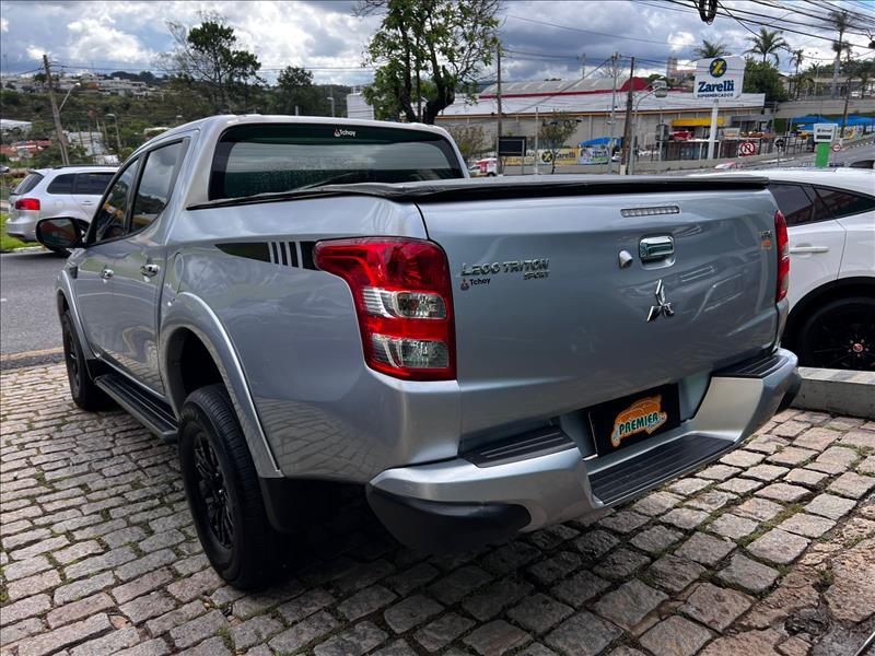 MITSUBISHI  L200 TRITON   2.4 16V Turbo Sport HPE CD 4X4 