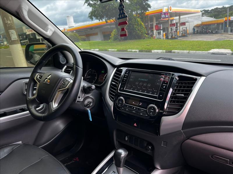 MITSUBISHI  L200 TRITON   2.4 16V Turbo Sport HPE CD 4X4 