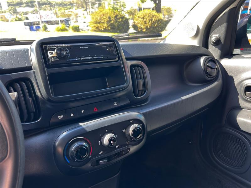 FIAT  MOBI   1.0 EVO Like. 