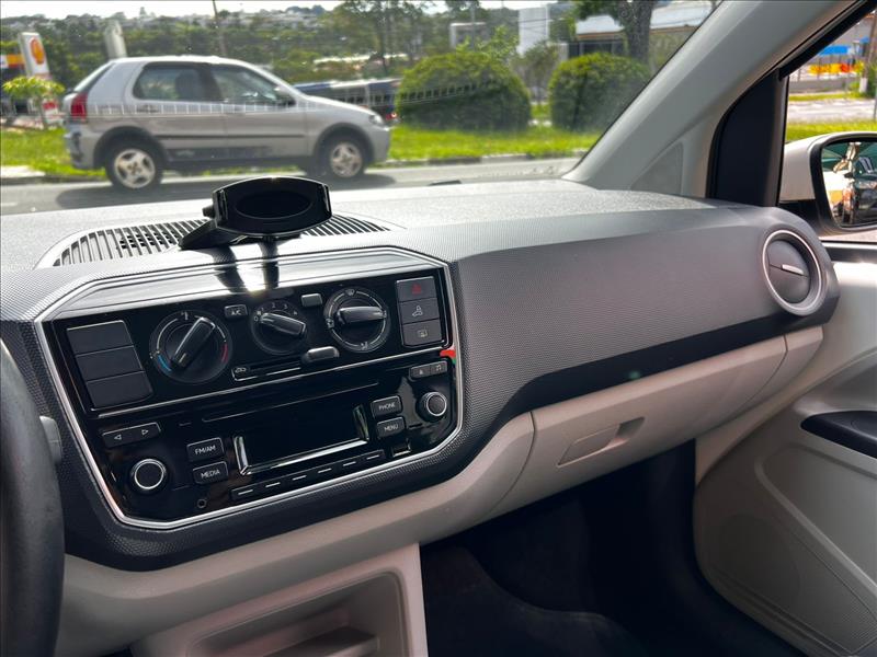 VOLKSWAGEN  UP   1.0 MPI Move UP 12V 