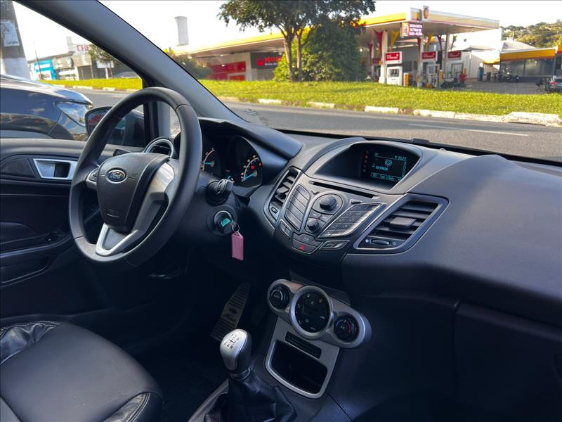 FORD  FIESTA   1.6 SEL Hatch 16V 