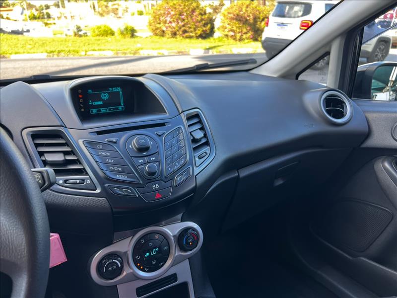 FORD  FIESTA   1.6 SEL Hatch 16V 