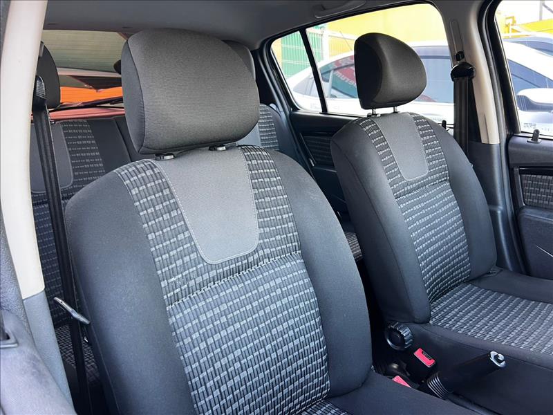 RENAULT  SANDERO   1.6 Privilége 16V 