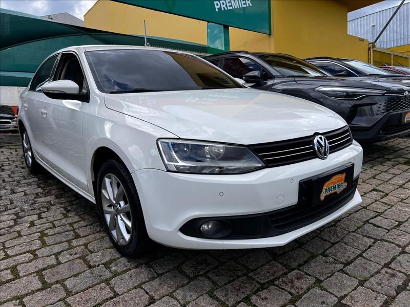 VOLKSWAGEN  JETTA   2.0 Comfortline 