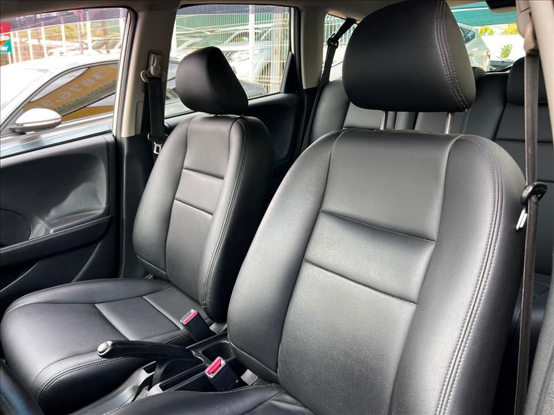 HONDA  FIT   1.4 LX 16V 