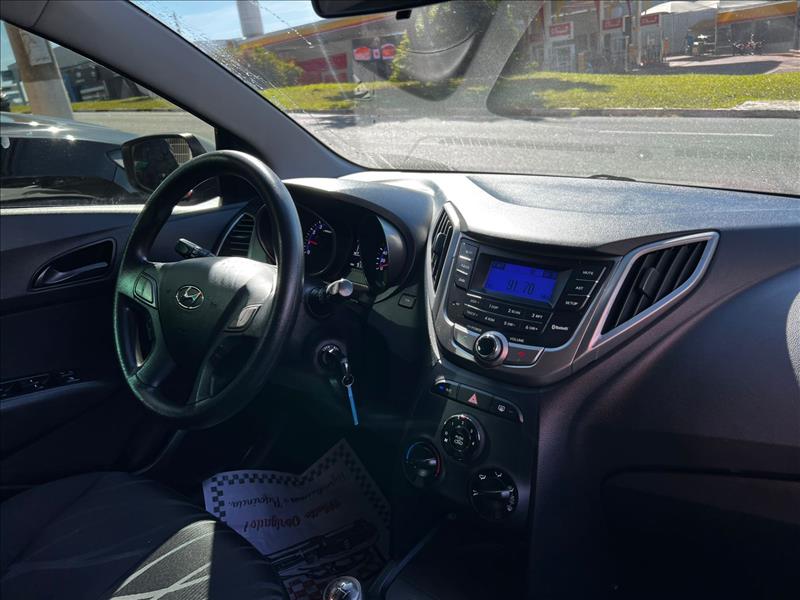 HYUNDAI  HB20   1.0 Comfort Plus 12V 