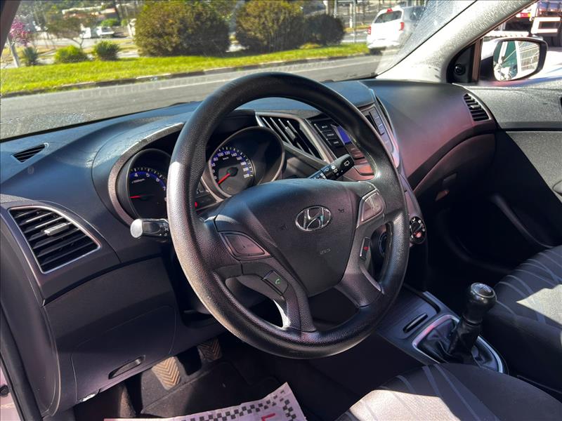 HYUNDAI  HB20   1.0 Comfort Plus 12V 