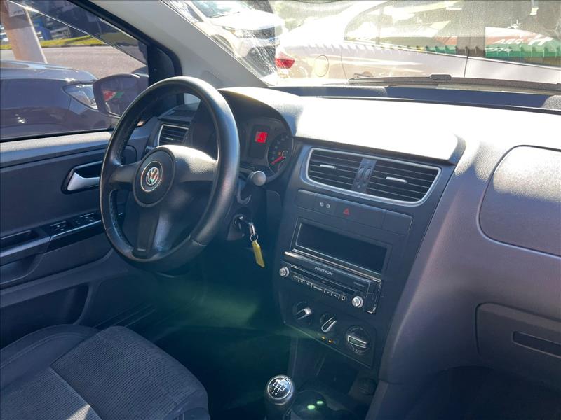 VOLKSWAGEN  FOX   1.6 MI 8V 