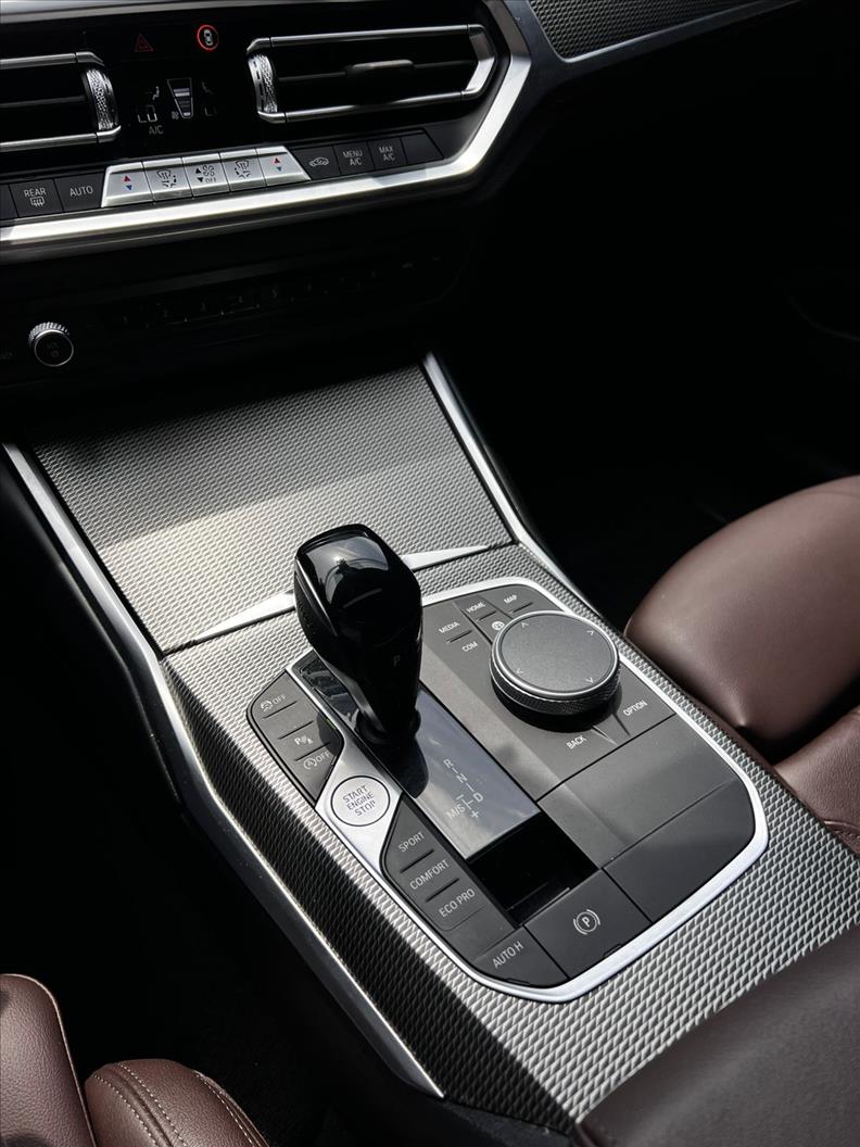 BMW  320I   2.0 16V Turbo M Sport 