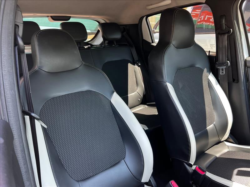 RENAULT  KWID   1.0 12V SCE Intense 