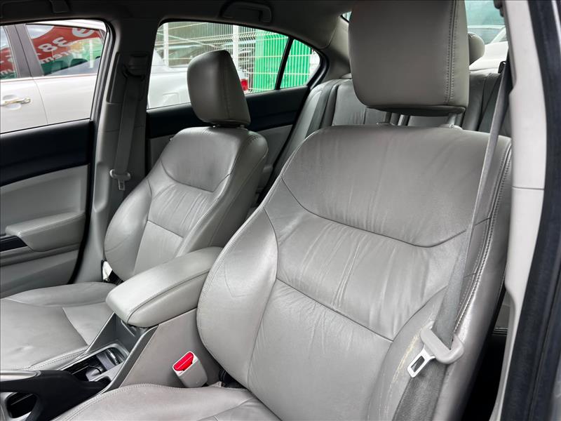 HONDA  CIVIC   2.0 LXR 16V 