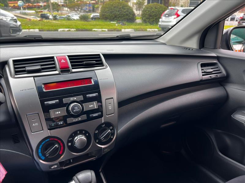 HONDA  CITY   1.5 LX 16V 